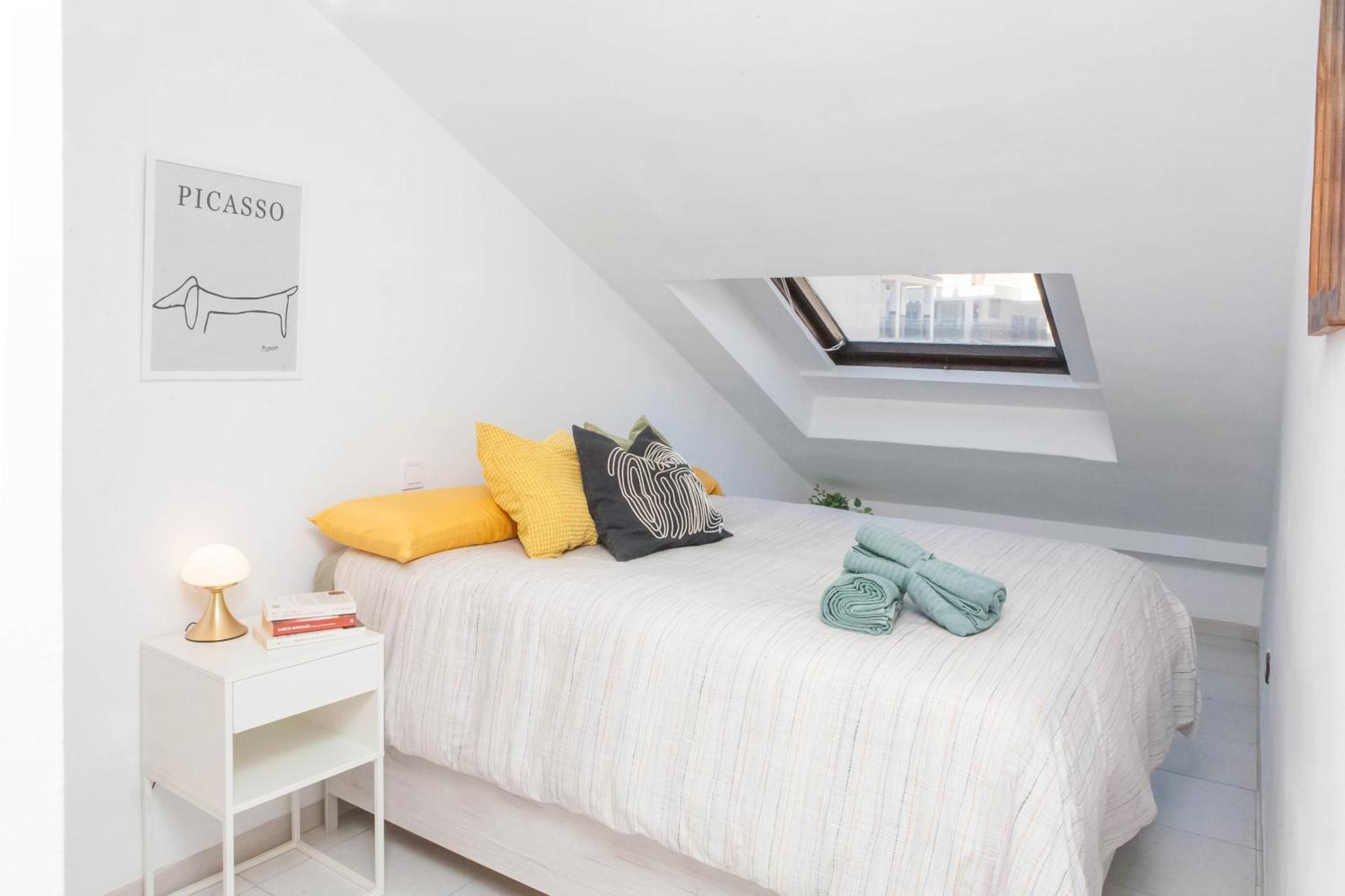 Picasso'S Dream Cozy & Chic Attic Plaza Merced Málaga Kültér fotó